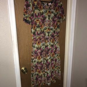 Lularoe Amelia dress. Beautiful floral print. 2xl